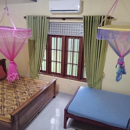 Jungle Village Homestay Pinnawala  Ngoại thất bức ảnh