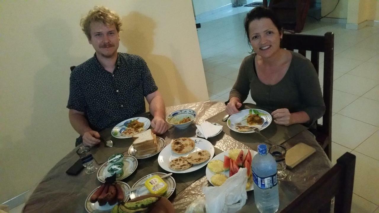 Jungle Village Homestay Pinnawala  Ngoại thất bức ảnh